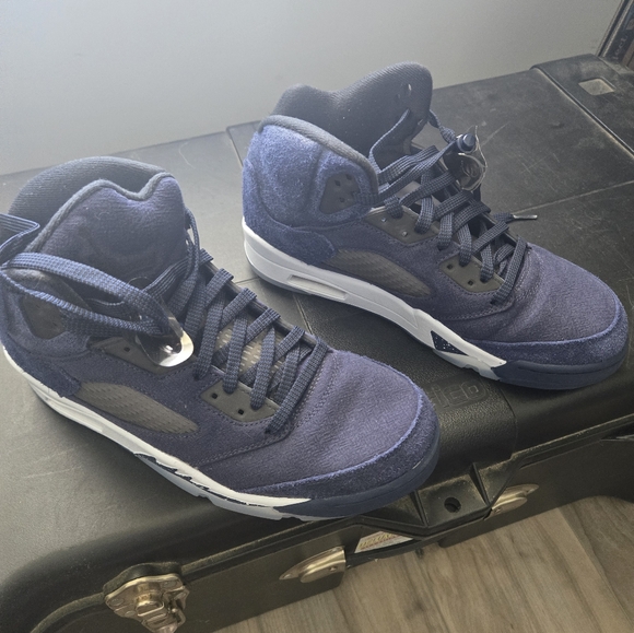 Nike Air Jordan 5 - Midnight Blue - Picture 2 of 5